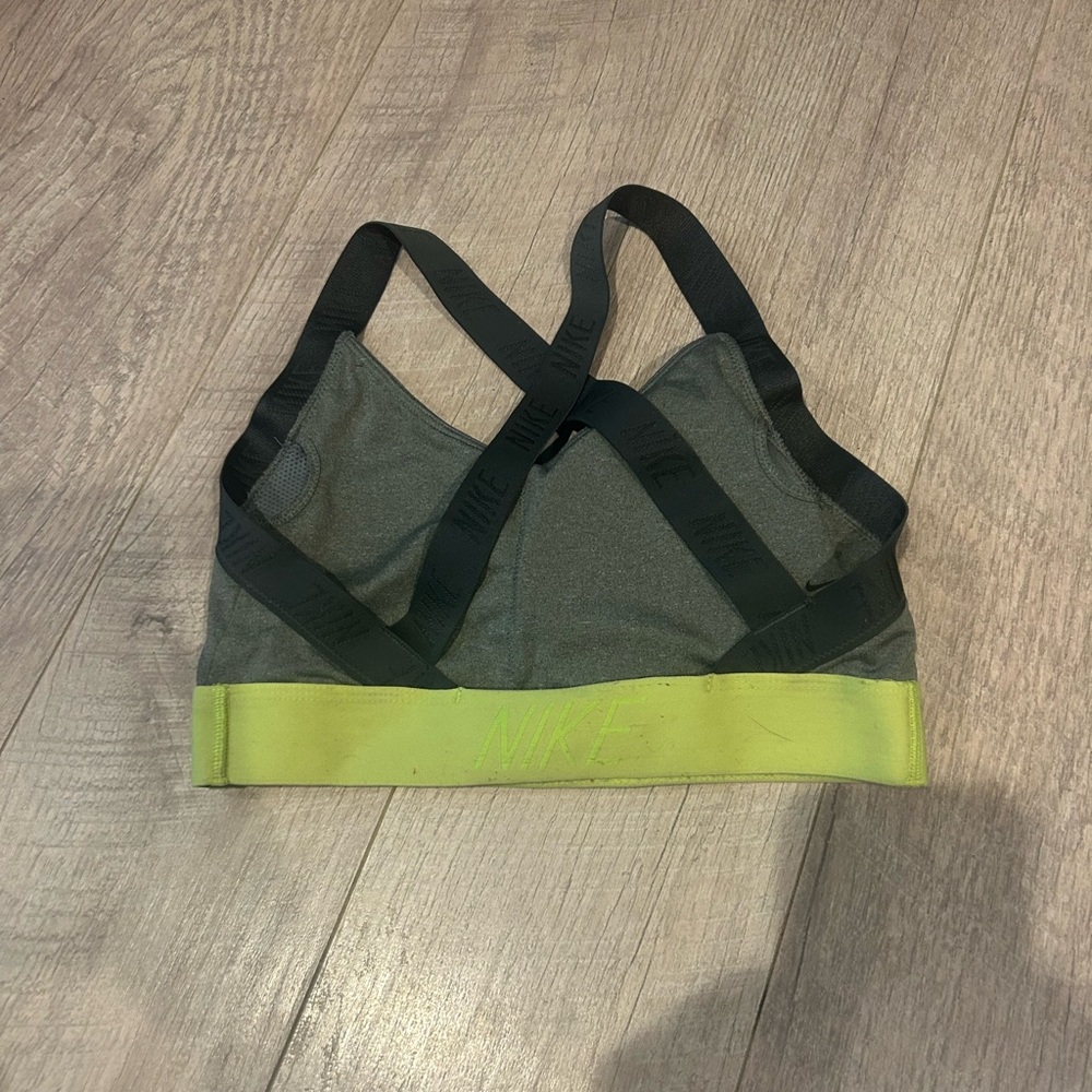 Nike Gray and Yellow Sports Bra for Active Comfort